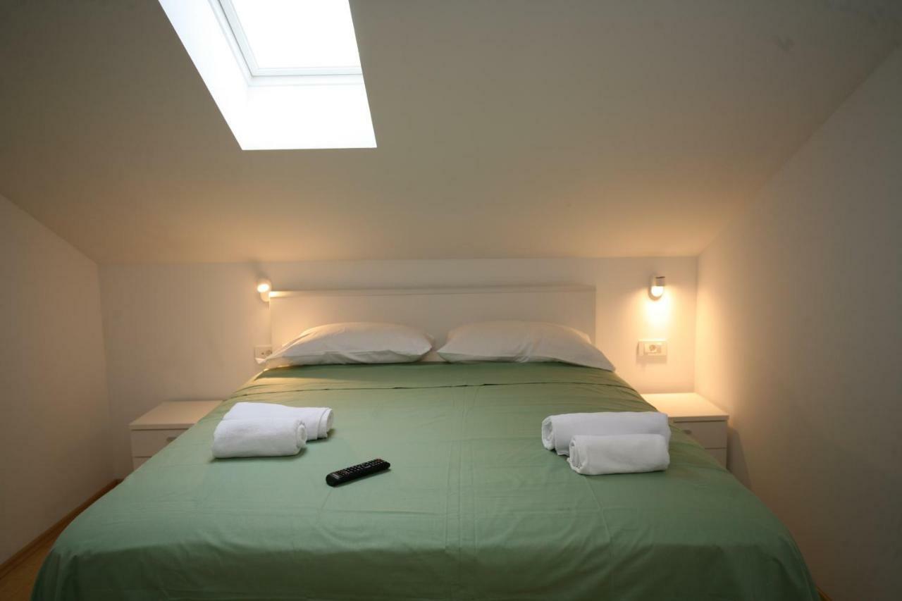 Apartment Beljan Trogir Exterior photo