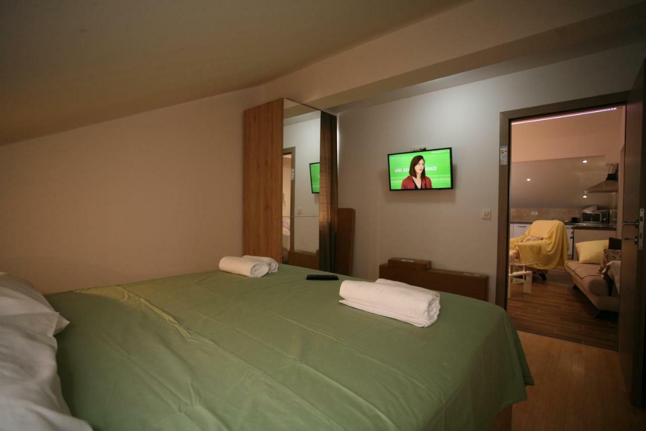 Apartment Beljan Trogir Exterior photo