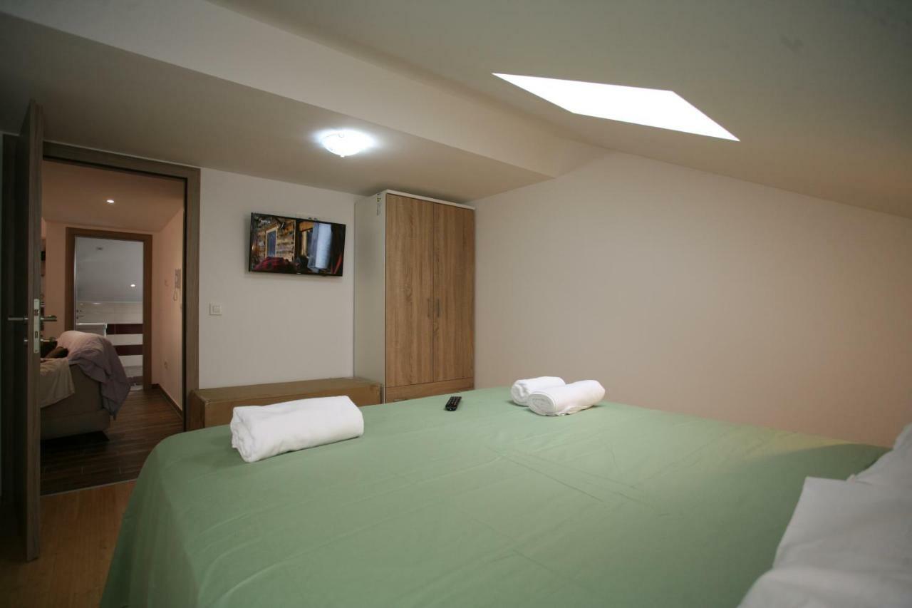 Apartment Beljan Trogir Exterior photo